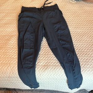 Lululemon dance studio jogger